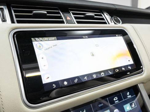 Used 2019 Land Rover Range Rover Long Wheelbase Autobiography image 70