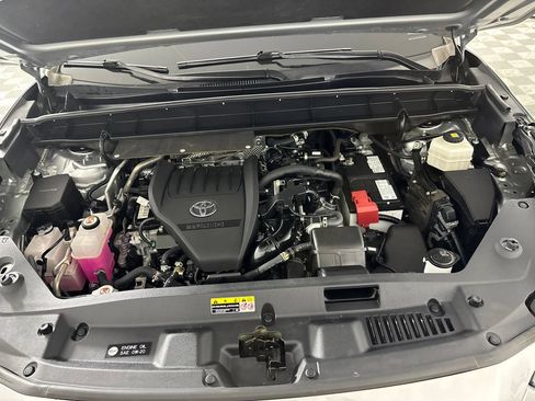 Used 2023 Toyota Highlander XSE FWD image 35