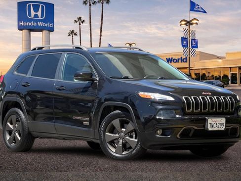 Used 2016 Jeep Cherokee 75th Anniversary FWD image 2