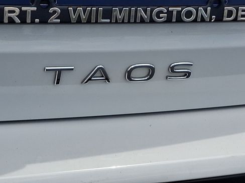 Certified 2023 Volkswagen Taos SE FWD image 29