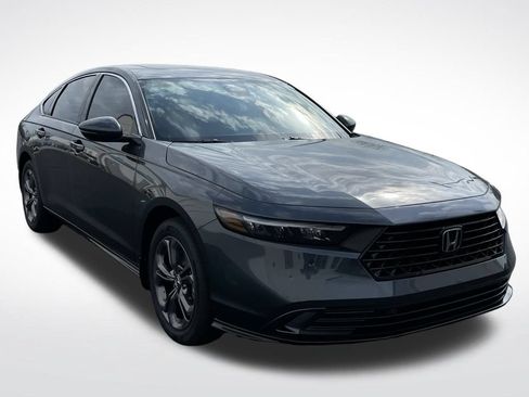 Used 2025 Honda Accord EX-L image 8