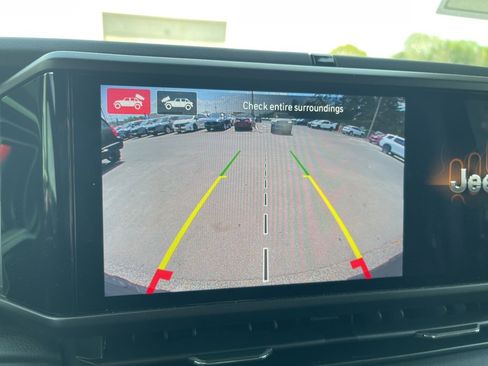 New 2025 Jeep Wrangler Unlimited Rubicon 392 image 10