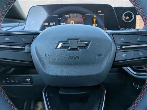 New 2026 Chevrolet Equinox EV RS image 14