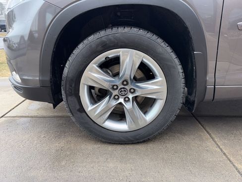 Used 2016 Toyota Highlander Limited image 20