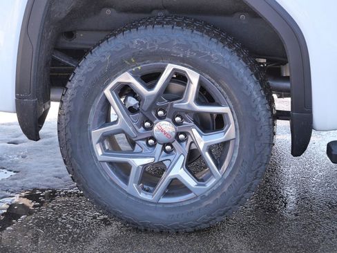 New 2026 GMC Sierra 1500 SLT w/ SLT Premium Plus Package image 14