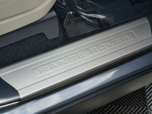 Used 2020 Land Rover Range Rover HSE AWD/4WD image 65