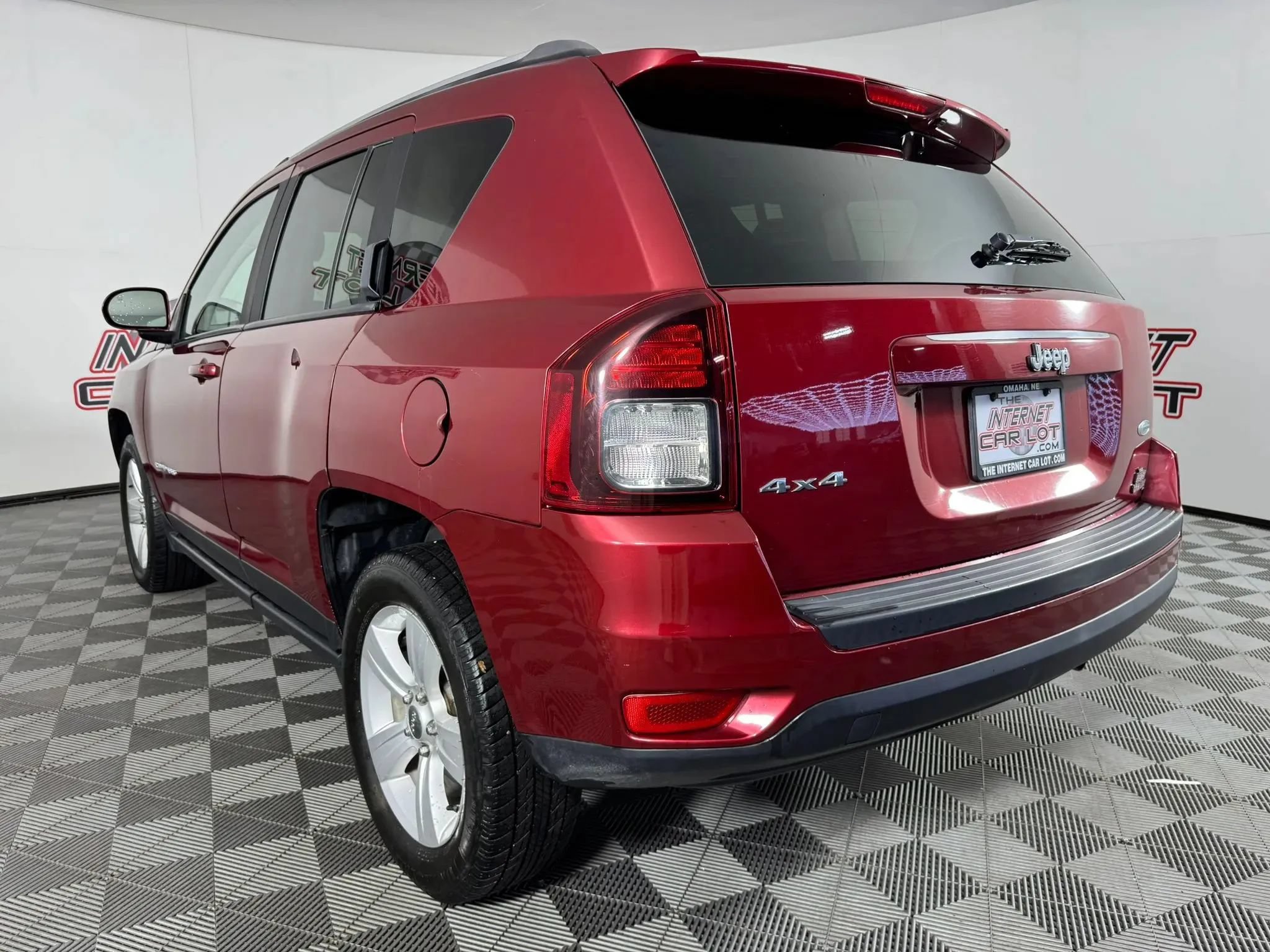 Used 2017 Jeep Compass Latitude AWD/4WD image 23