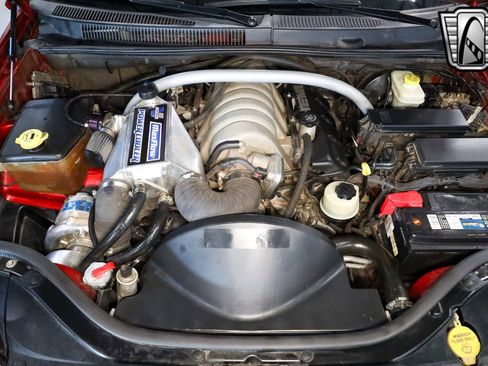 Used 2006 Jeep Grand Cherokee SRT8 image 11