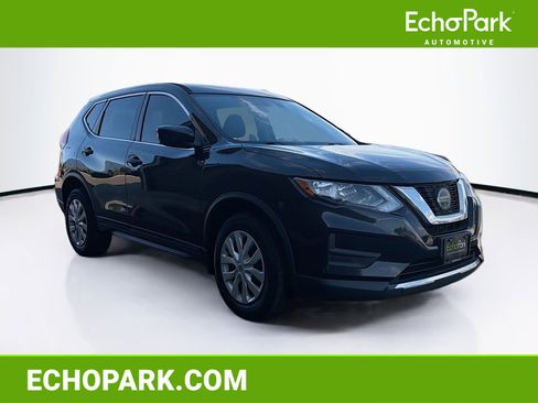 Used 2018 Nissan Rogue S AWD/4WD image 1