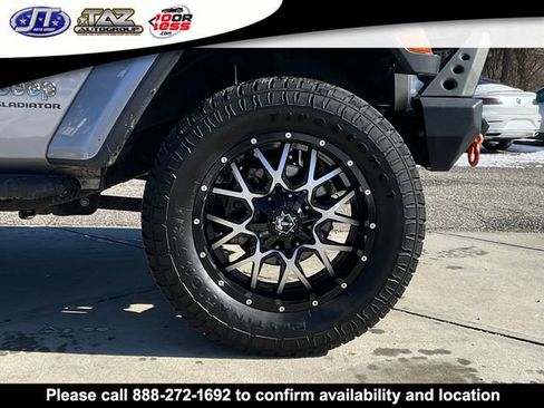 Used 2020 Jeep Gladiator Overland image 9
