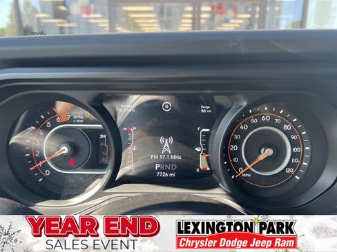 Used 2024 Jeep Wrangler Sahara w/ Technology Group image 16