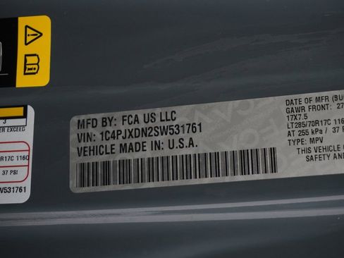 Used 2025 Jeep Wrangler Willys image 53