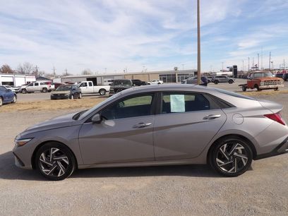Used 2025 Hyundai Elantra SEL