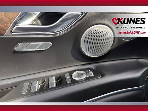 Used 2025 Genesis GV80 2.5T Prestige image 27