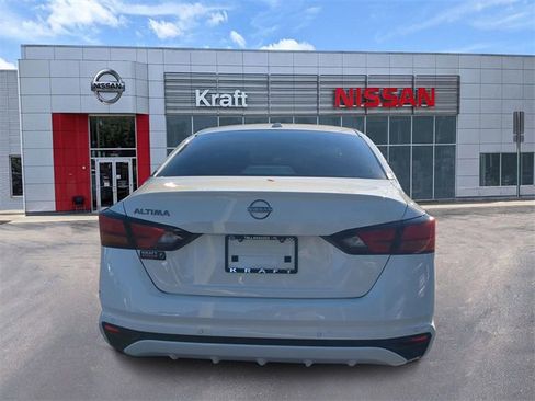 New 2025 Nissan Altima 2.5 S image 4