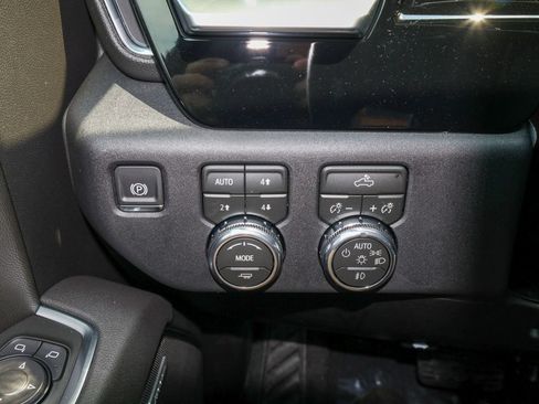New 2026 GMC Sierra 1500 Elevation AWD/4WD image 22