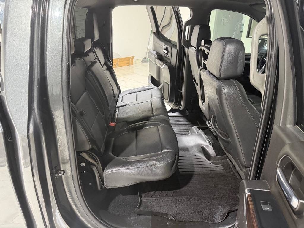 Used 2021 GMC Sierra 1500 SLT RWD image 16