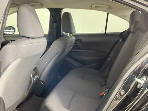 Used 2025 Toyota Corolla LE FWD image 14