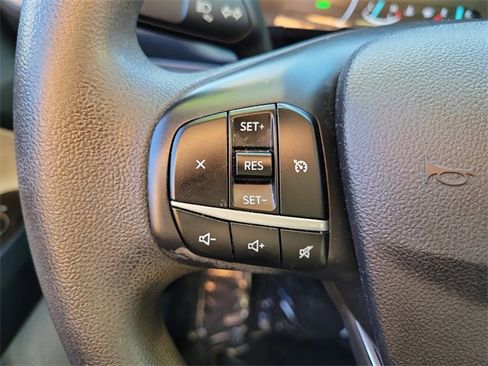 Certified 2022 Ford Maverick XLT image 5