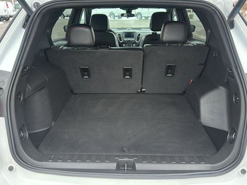 Certified 2022 Chevrolet Equinox RS image 9