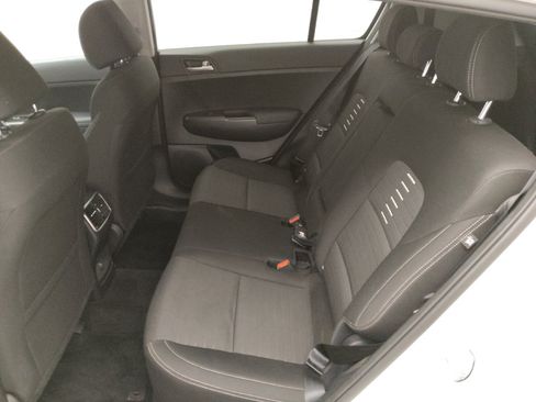 Used 2020 Kia Sportage LX w/ LX Popular Package AWD/4WD image 18