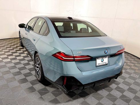 Used 2024 BMW i5 M60 w/ Premium Package image 5