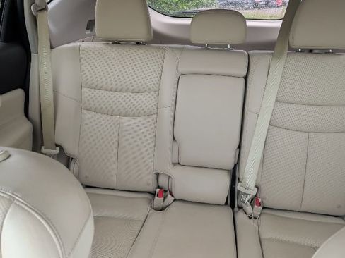 Used 2016 Nissan Murano Platinum image 18