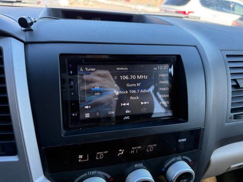 Used 2008 Toyota Sequoia Limited image 37