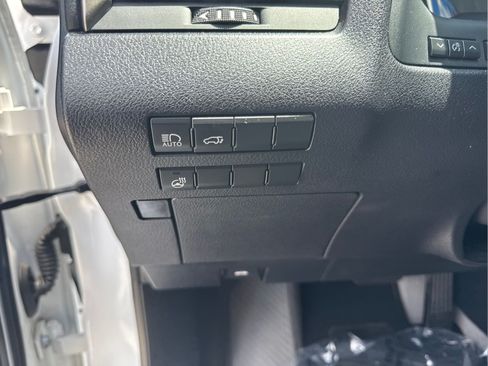 Used 2019 Lexus RX 350 FWD w/ Navigation Package image 17