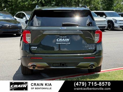 Used 2024 Ford Explorer XLT w/ Equipment Group 202A AWD/4WD image 6