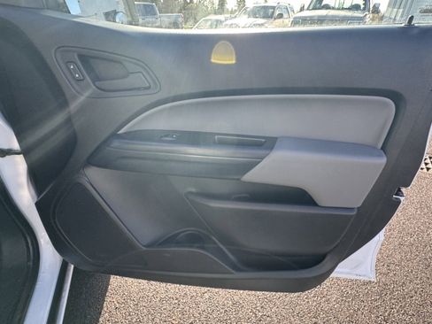 Used 2015 GMC Canyon 2WD Crew Cab image 9