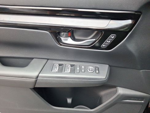 Used 2025 Honda CR-V EX-L image 12