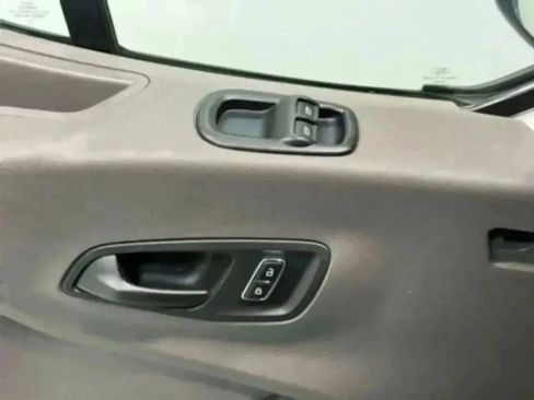 Used 2024 Ford Transit 350 XLT image 13