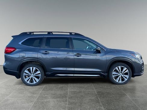 Used 2022 Subaru Ascent Limited w/ Technology Package image 6