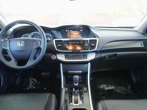 Used 2015 Honda Accord EX-L image 11