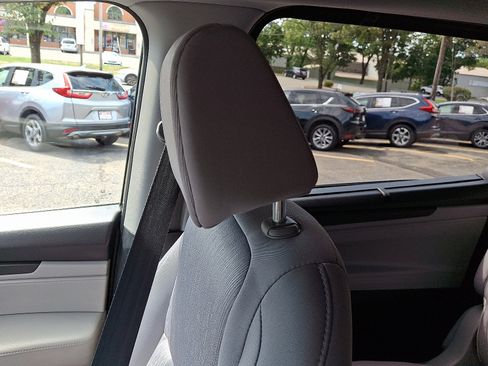 Used 2020 Honda Odyssey EX image 16