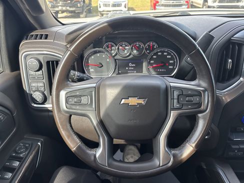 Used 2022 Chevrolet Silverado 3500 LT w/ Convenience Package image 17