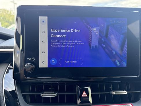 Used 2026 Toyota Corolla SE image 25