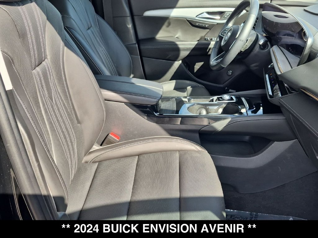 Used 2024 Buick Envision Avenir AWD/4WD image 31