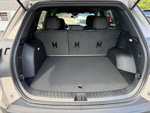 New 2026 GMC Terrain Elevation AWD/4WD image 18