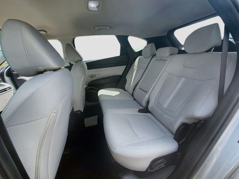 Used 2025 Hyundai Tucson SEL AWD/4WD image 29