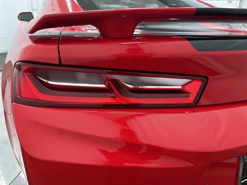 Used 2016 Chevrolet Camaro SS image 27