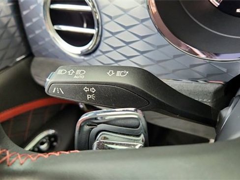 Used 2022 Bentley Bentayga Speed image 39