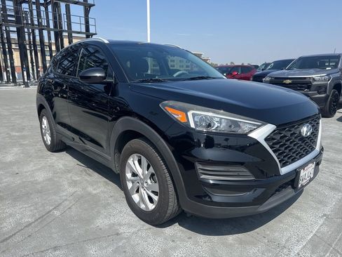 Used 2020 Hyundai Tucson Value w/ Cargo Package image 3