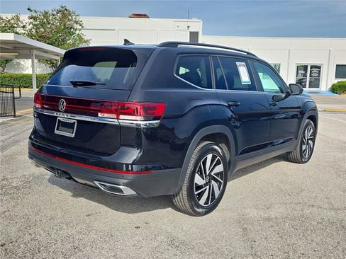 Used 2026 Volkswagen Atlas SE FWD image 8