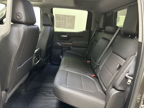 Used 2019 GMC Sierra 1500 SLT w/ SLT Premium Plus Package image 19