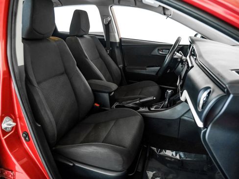 Used 2018 Toyota Corolla iM FWD image 29