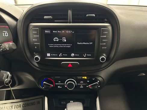 Used 2024 Kia Soul LX w/ Option Group 015 image 25
