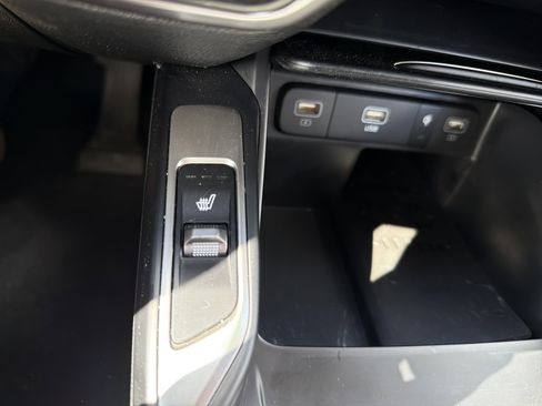 Used 2023 Kia Sorento S AWD/4WD image 23