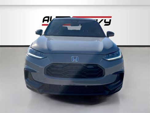 Used 2025 Honda HR-V Sport image 2